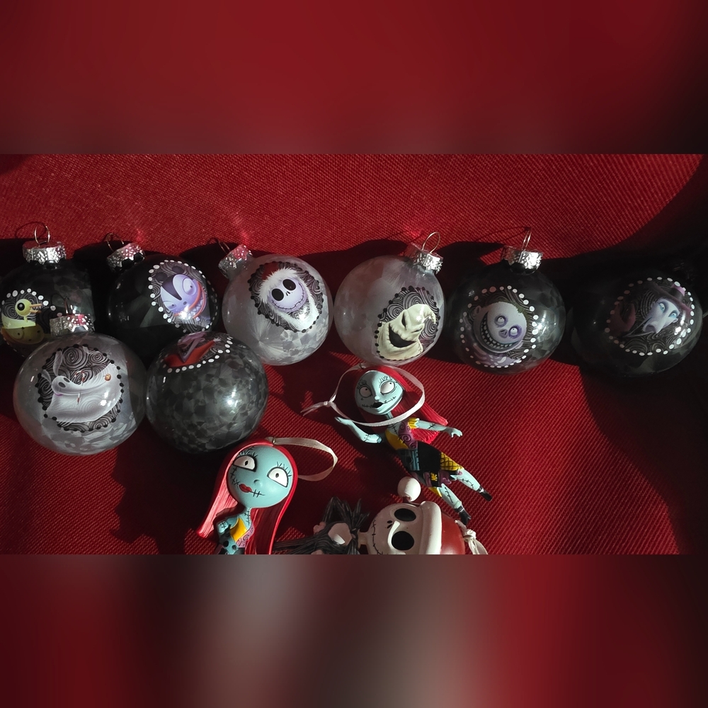 Black and Gray Holiday Ornament Set - Picture 3 of 5